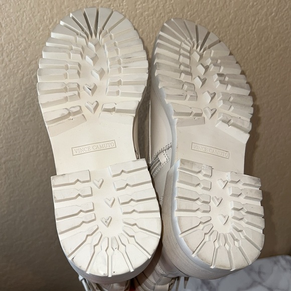 Vince Camuto Women's Fawdry Combat Boot - Picture 5 of 9